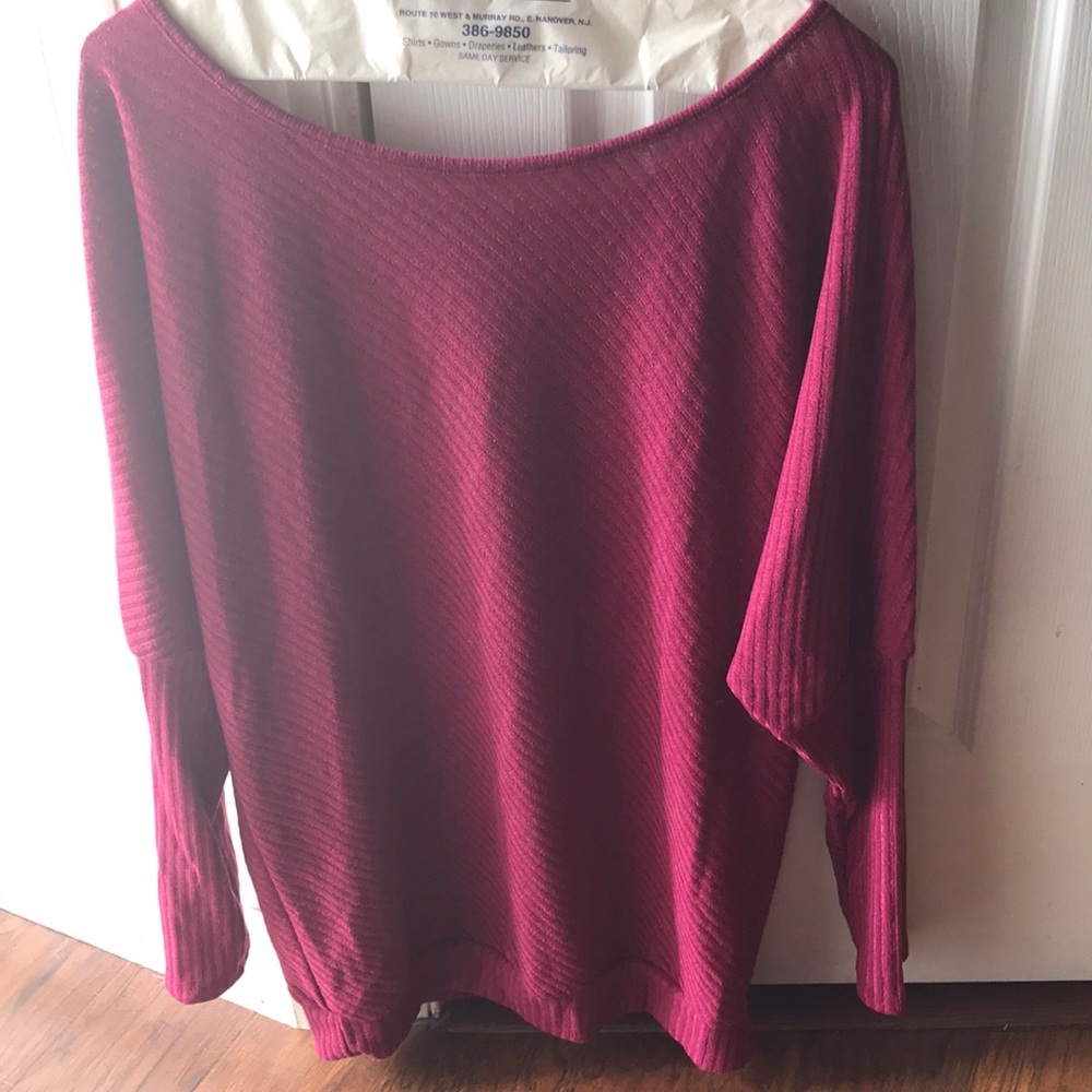 Love sleeve knitted sweater top